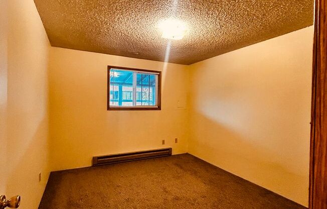 1 bed, 1 bath, 576 sqft, $1,020, Unit 9
