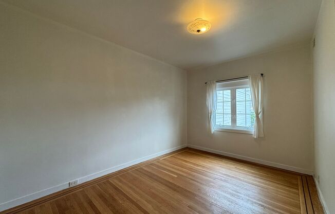 1 Bed 1 Bath in Portola