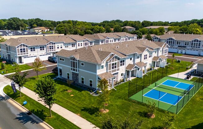 3 beds, 2.5 baths, 1,700 sqft, $2,695, Unit 1213