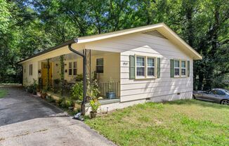 Charming pet-friendly duplex in East Durham,  2 bd/1b- Available now!