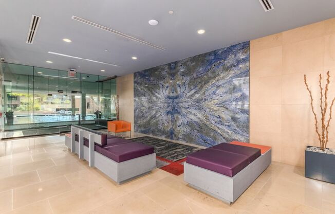 2 beds, 2 baths, $2,100, Unit # 523