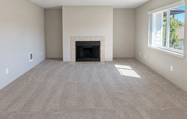 2 beds, 2 baths, 1,070 sqft, $1,675, Unit 16-203