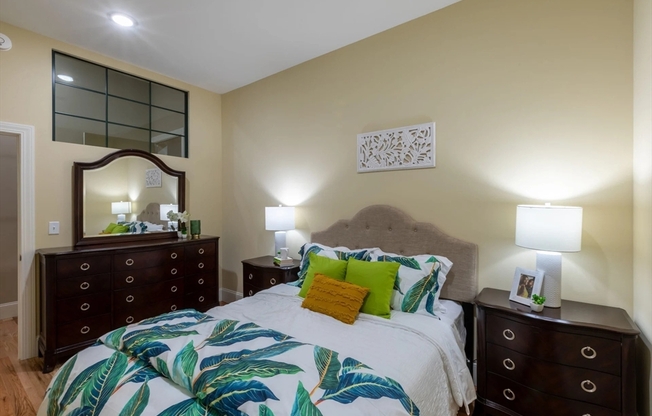 1 bed, 1 bath, 600 sqft, $2,150, Unit 6-512