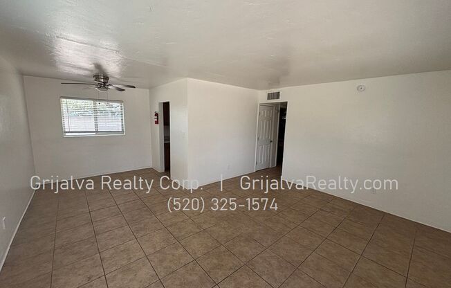 4626 Douglas