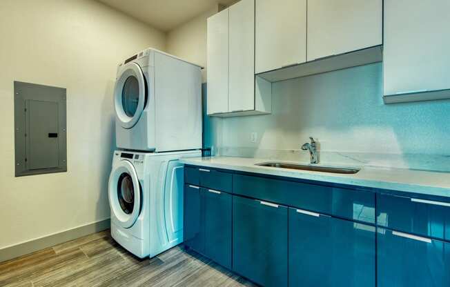 laundry - in unit washer dryer