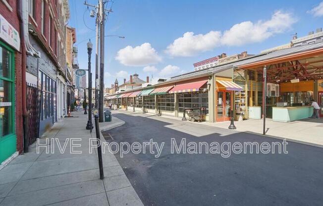 107 W ELDER ST