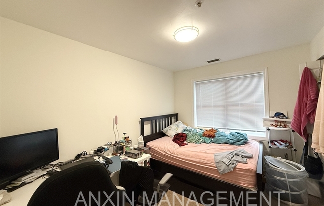 2 beds, 1 bath, 900 sqft, $3,550, Unit 401
