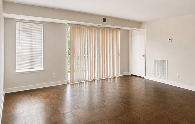 Beautifully Updated 2BR with Large Closets & Private Balcony