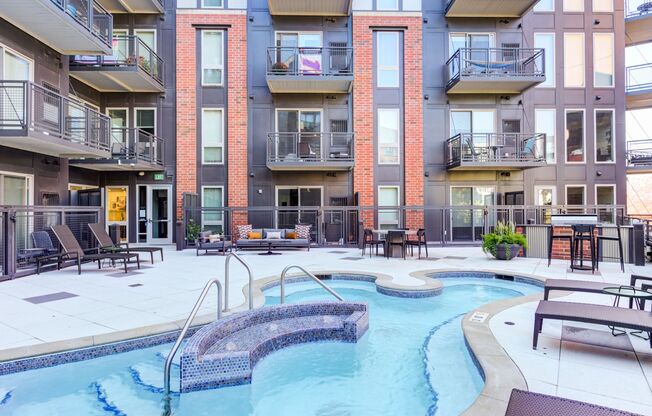 The Flats at West End