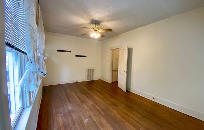 1 bed, 1 bath, 750 sqft, $1,350