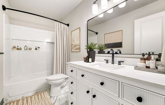 2 beds, 1 bath, 900 sqft, $2,150, Unit Apt. 101