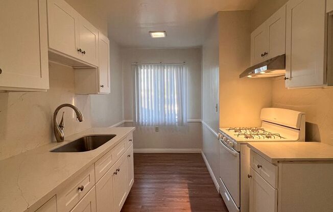 1 bed, 1 bath, 750 sqft, $1,900