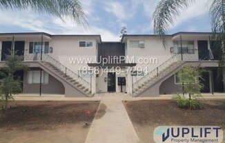 7376 UNIVERSITY AVE