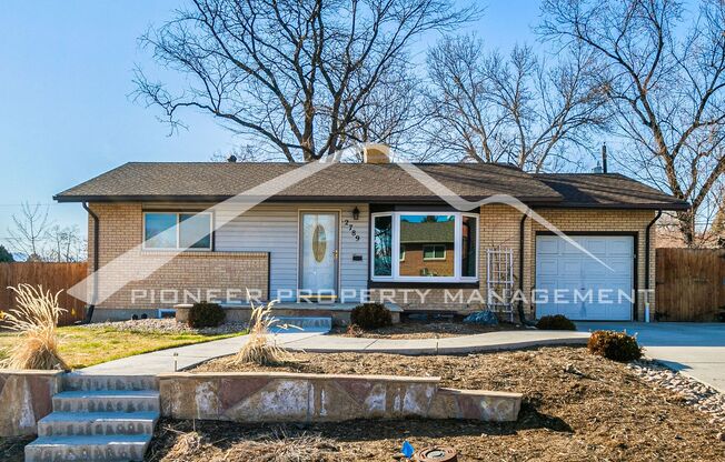 Spacious Home With Fenced In Back Yard!
