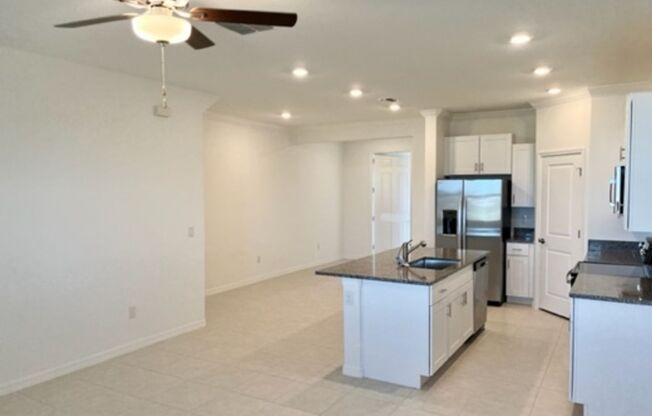 Amazing 3 Bedroom 2.5 Bath 1 Car Garage Townhome in bustling Wesley Chapel!