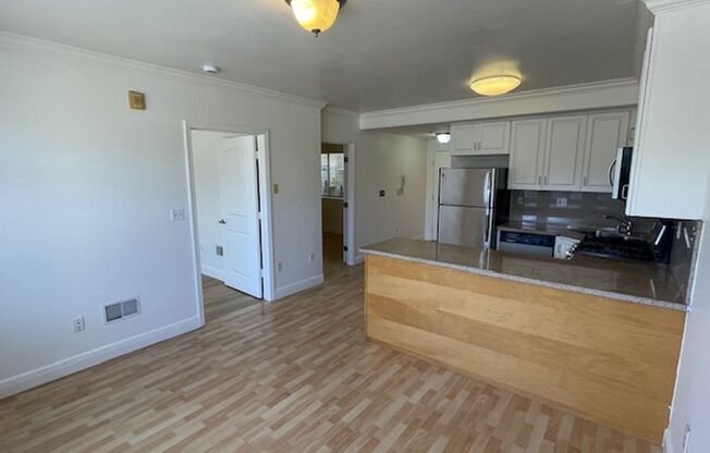 1 bed, 1 bath, $1,595