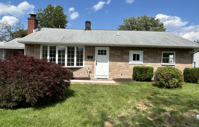 104 ELMWOOD RD