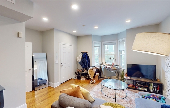 60 Boylston St