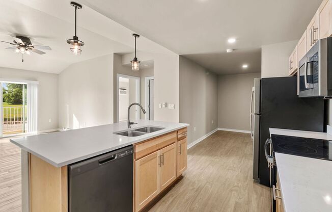 3 beds, 2 baths, 1,446 sqft, $2,099.99, Unit 184-07