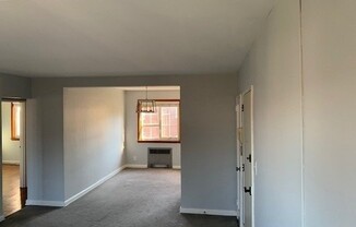 52 Nathan Hale Drive