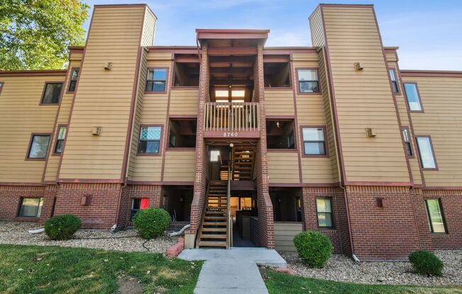 2 Bedroom Condo in Denver