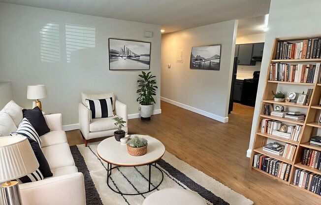 Cottonwood Creek Apartments