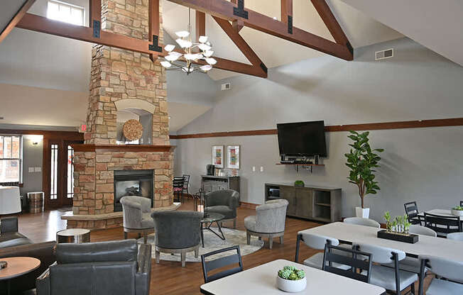 Falcon Glen Apartments