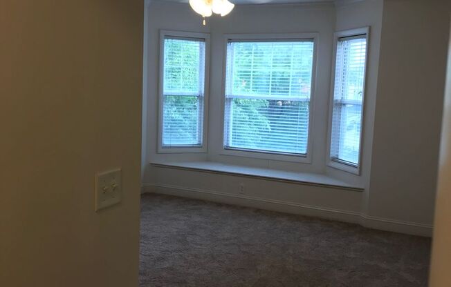 2 beds, 2 baths, 840 sqft, $1,875, Unit 4-0306