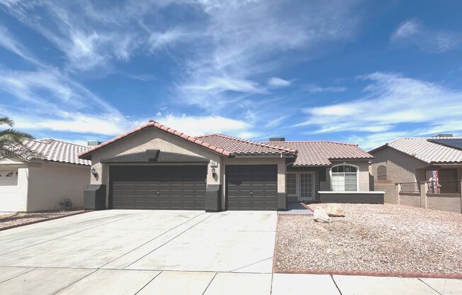 single story, 4 bed, 2 bath, 3 car garage with no HOA