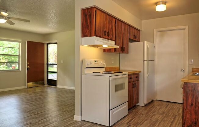 Duplex in Colonialtown