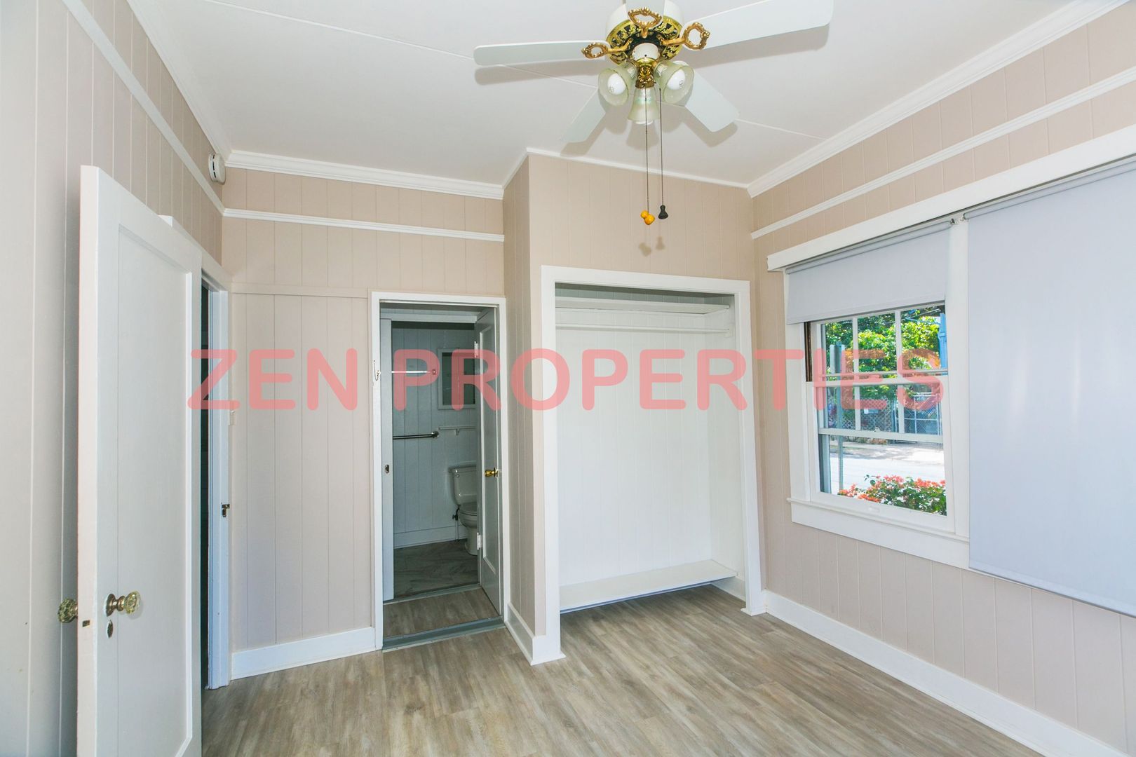 a 1 bdrm, 1 bath home with 1 parking for rent in the Kapahulu Ave