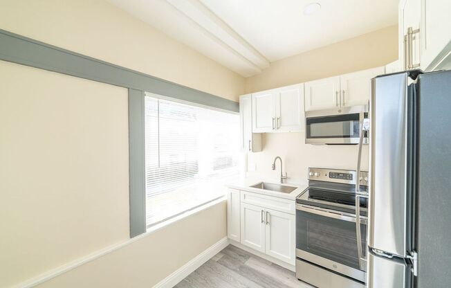 395 Palm