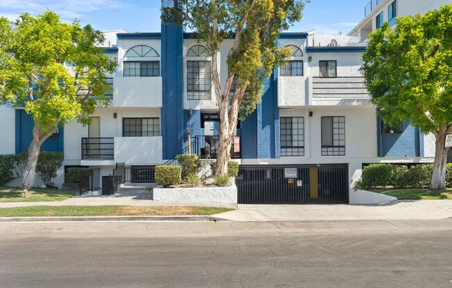 Carpenter Apartments