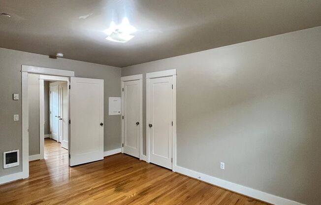 2 beds, 1 bath, $1,895