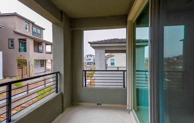 3 beds, 3.5 baths, $2,650