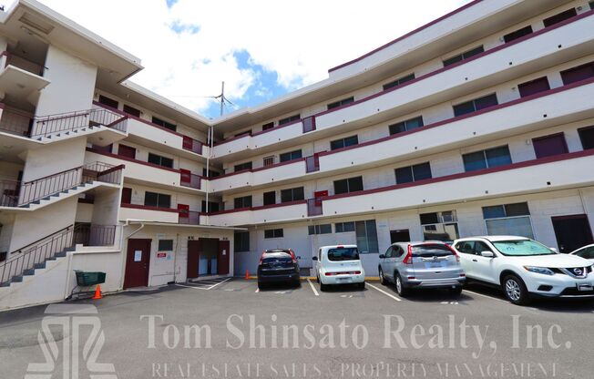 Studio, 1 bath, 265 sqft, $1,300, Unit 206