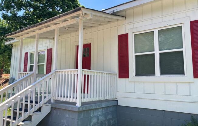 2 bedroom 1 bath single family home
