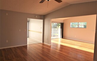 4005 40 ST W