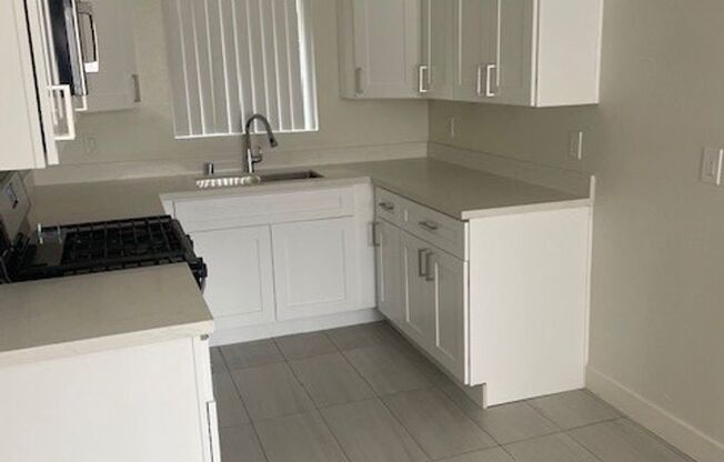 1 bed, 1 bath, 700 sqft, $1,632, Unit 111