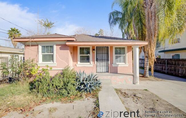 1325 N Mountain View Ave, San Bernardino, CA 92405