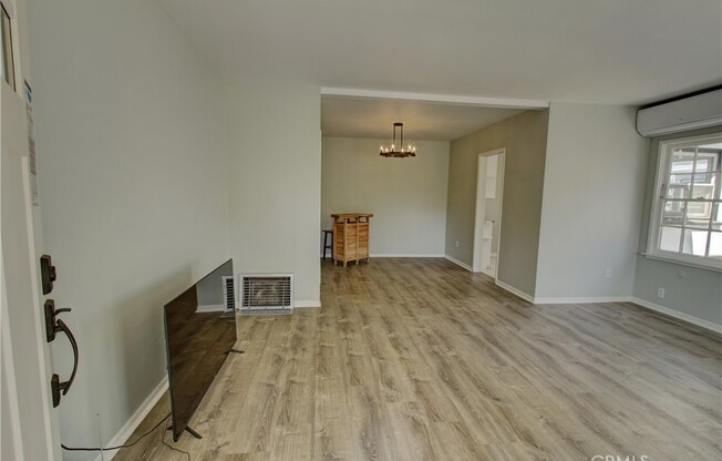 215 N PRINCETON AVE