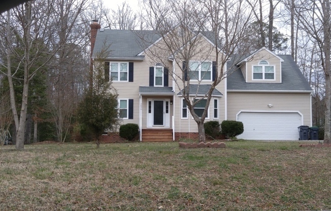 Amazing 4 Bedroom 2 1/2 Bath Home in New Kent County with Garage!