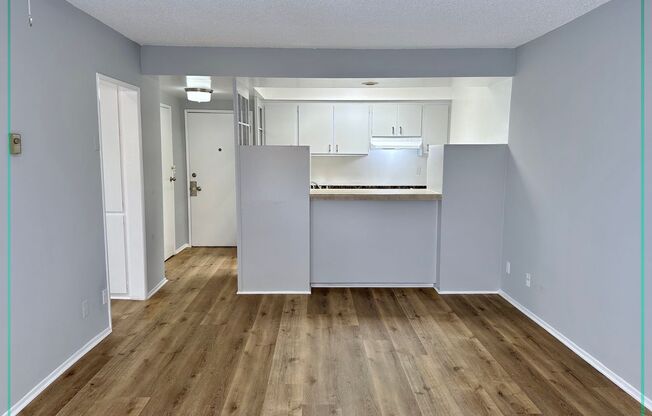 1 bed, 1 bath, 666 sqft, $1,900, Unit E419