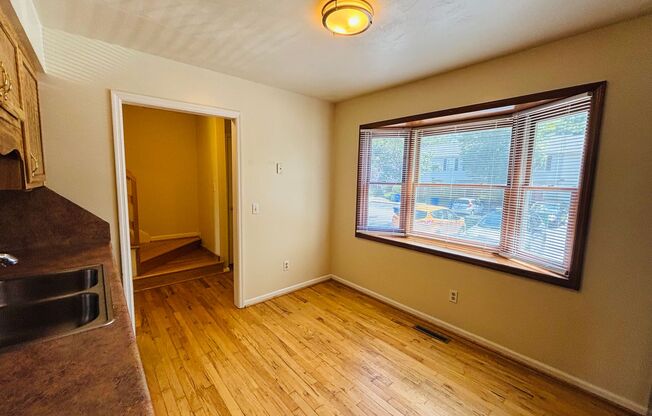 4 Bedroom, 3.5 Bath Townhouse Currently Unavailable; Lease Pending