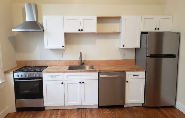 1 bed, 1 bath, $1,050, Unit #5