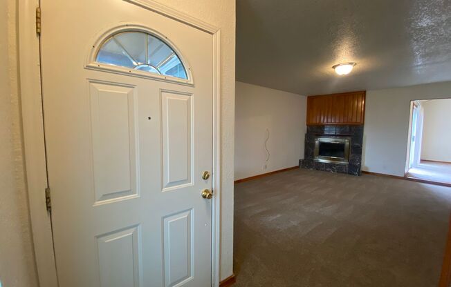 Get $200 Off Your 1st Month's Rent if Moved in by June 1st!