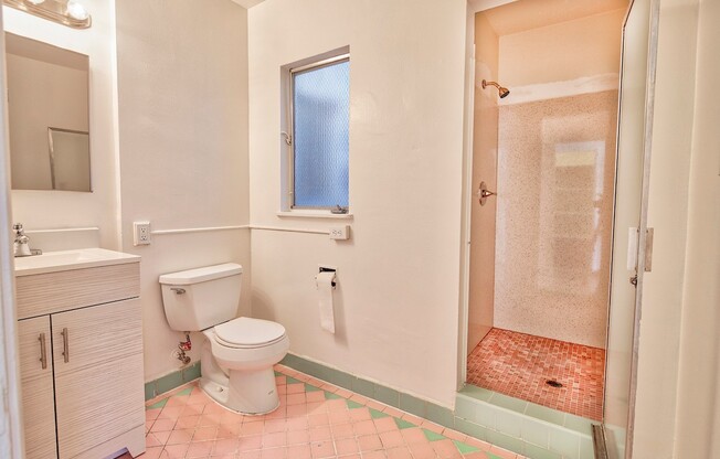 Studio, 1 bath, $1,050