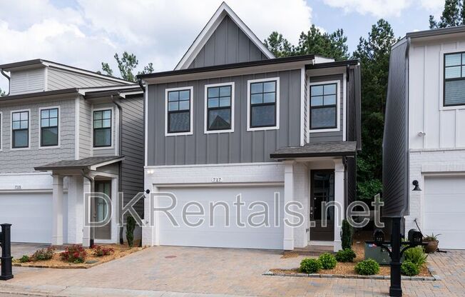 717 STICKLEY OAK WAY