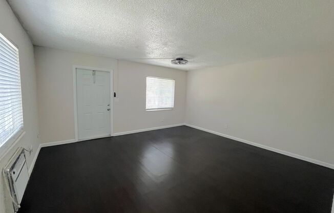 Studio, 1 bath, 600 sqft, $1,489, Unit 5F