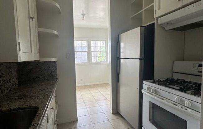 1 bed, 1 bath, 620 sqft, $2,095